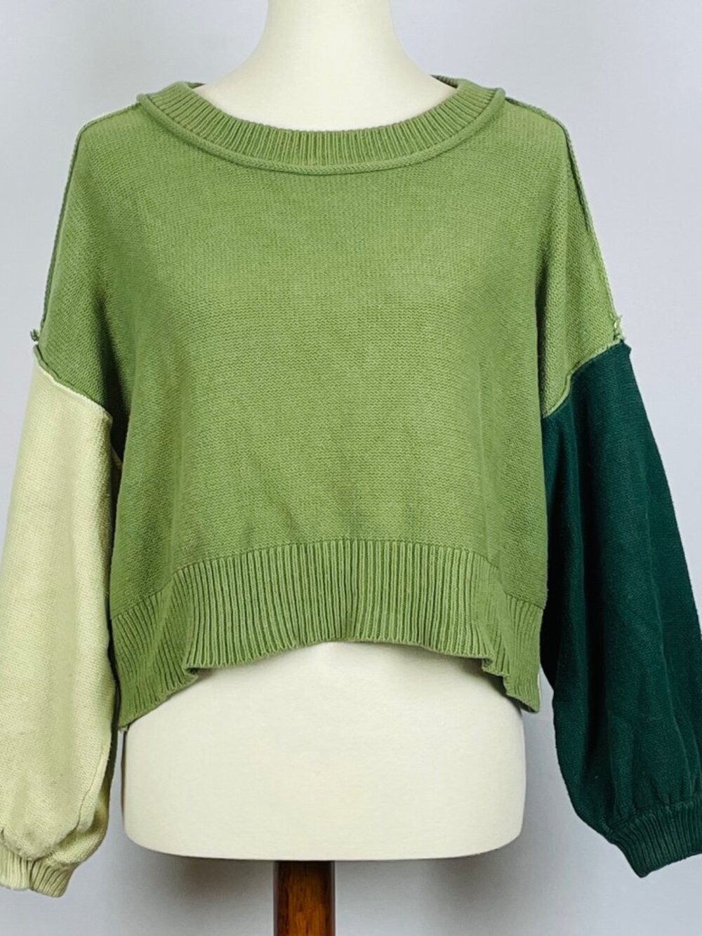 The Native One Cropped Sweater Sz S Oversize Colorblock Green Y2K Retro Street